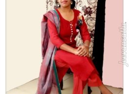 Sariti, 35 years old, Woman